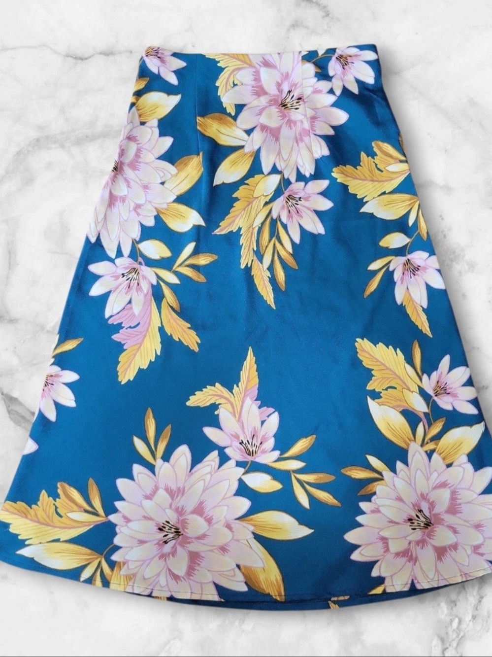 Forever 21 Teal Blue Floral Midi Skirt with Pink & Gold Accents - Picture 3 of 3